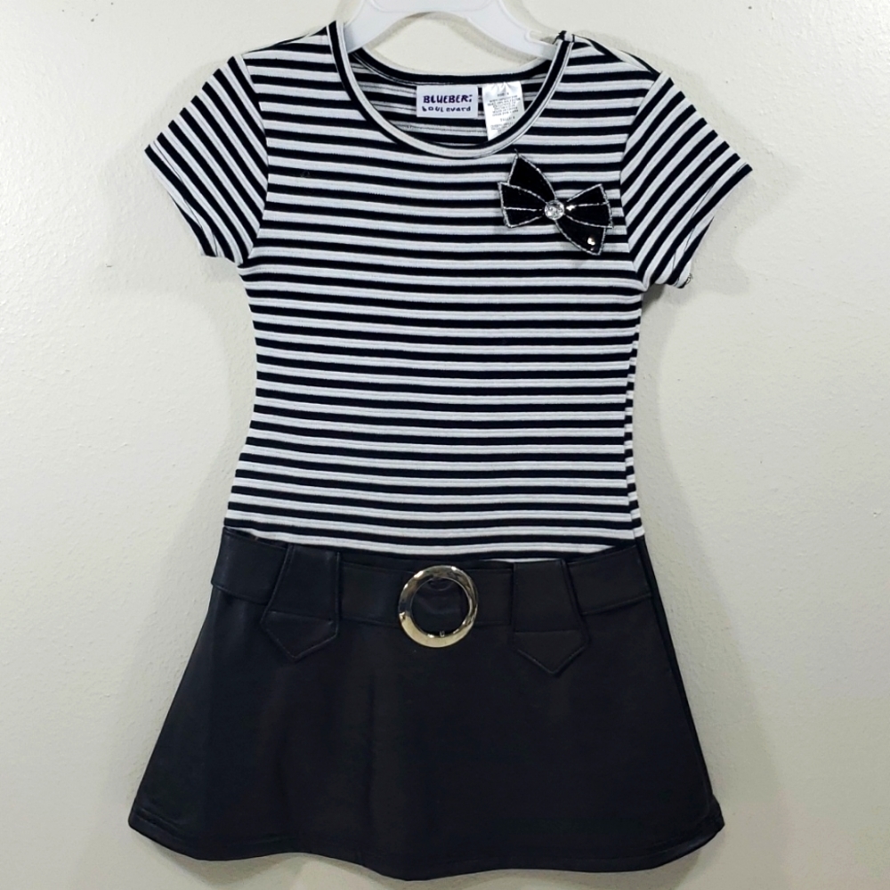 Blueberi size 4 black and white dress with faux leather bottom